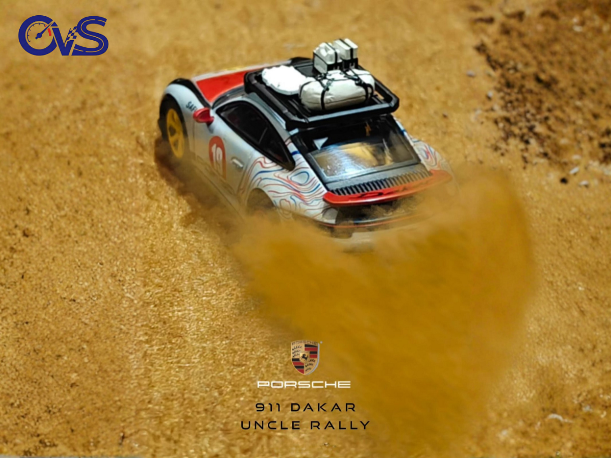 Chiếc xe mô hình porsche 911 offroad